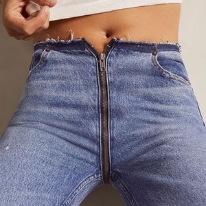 {Reformation} Celtic Wash All around Zip Zipper